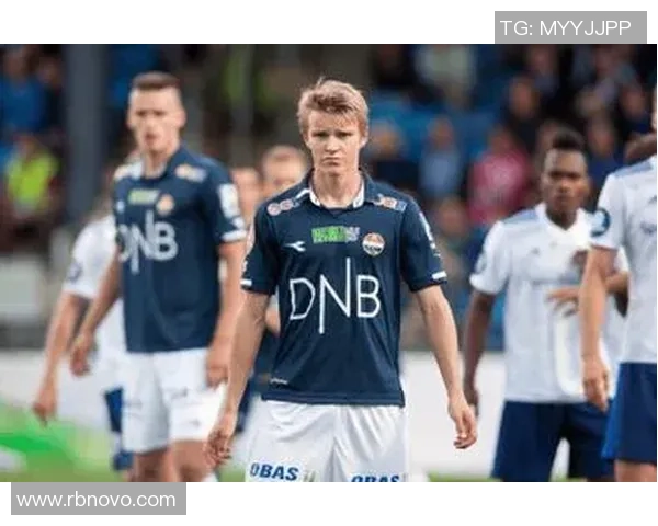 厄德高作为队长在欧冠半决赛被换下引发争议场面尴尬引发旧将评论